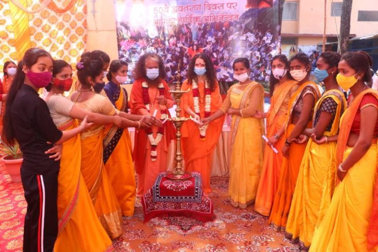Inauguration-of-Parmarth-Nari-Shakti-Kendra-18