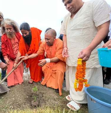 Special Tree Planting Program in Pauri Garhwal (8)