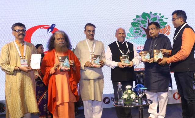 Environmental dialogue hosted by India's Panchjanya magazine (3)