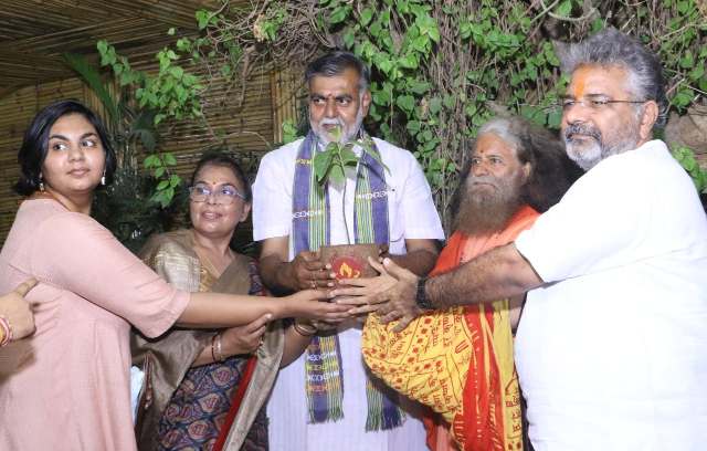 Pujya Swamiji's 70th Birth Anniversary Celebrations - Day 5 (2)